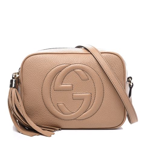 GUCCI Pebbled Calfskin Small Soho Disco Bag Rose Beige .